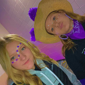 Meet your Posher, Karissa